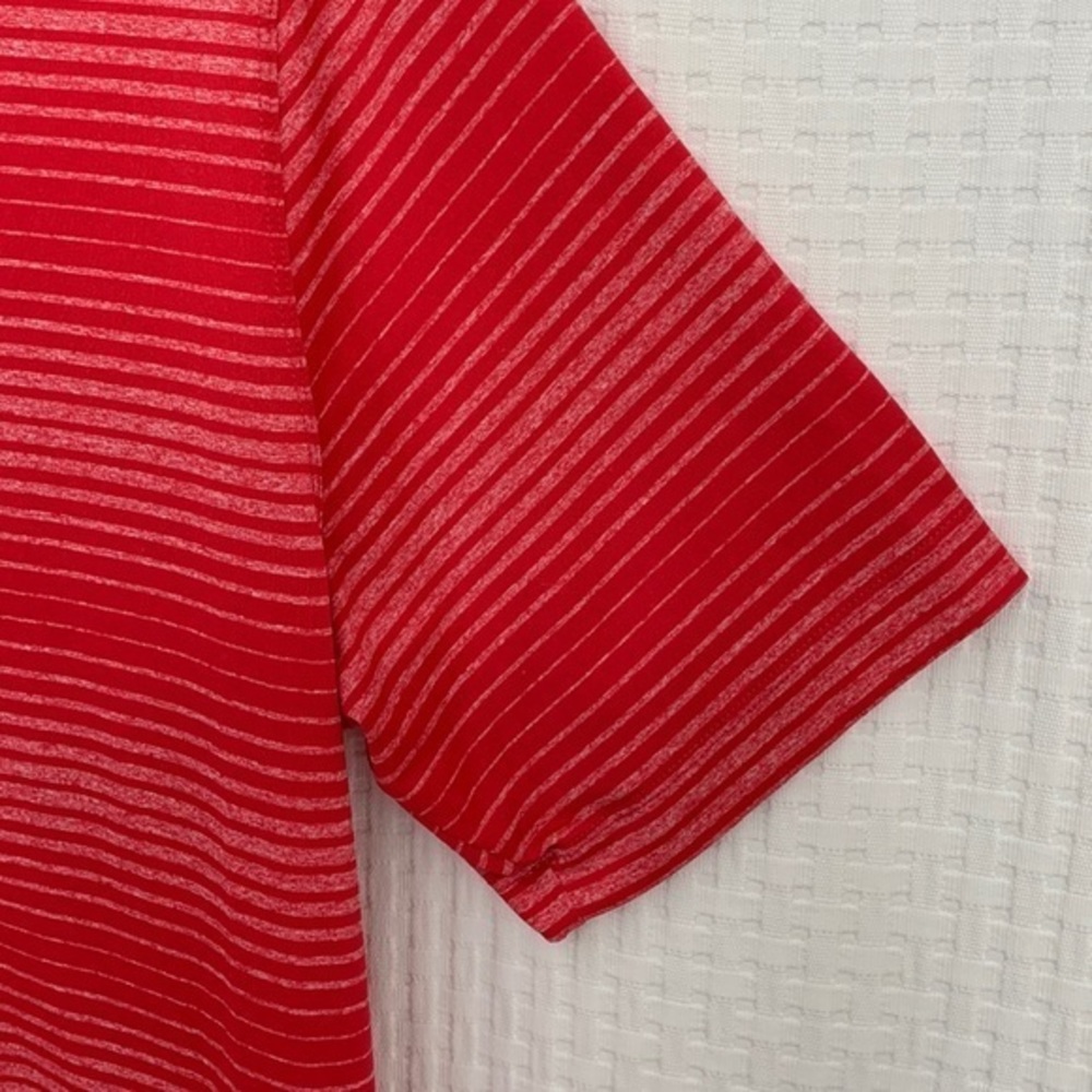Nike Golf Dri-Fit men's polo shirt.‎  Size XL.  Red with white stripes. EUC - Picture 4 of 10